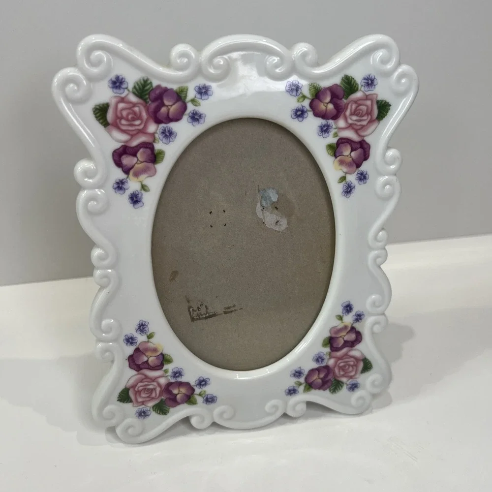 Vintage 1993 San Francisco Music Box Floral Picture Frame Music Box Works
